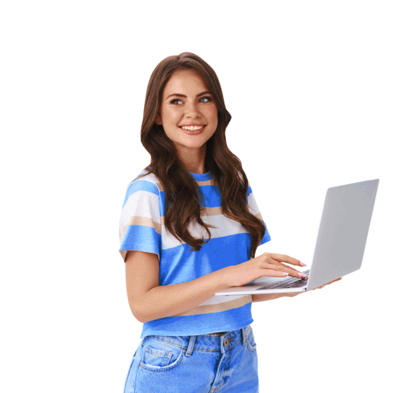 mulher-de-branco-segurando-um-laptop